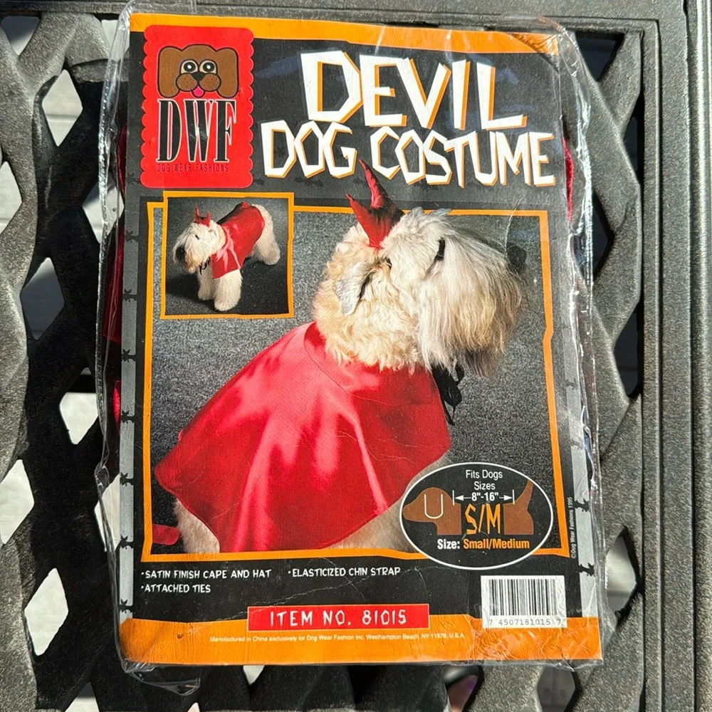 Small/medium DWF brand Devil Dog Costumes Halloween